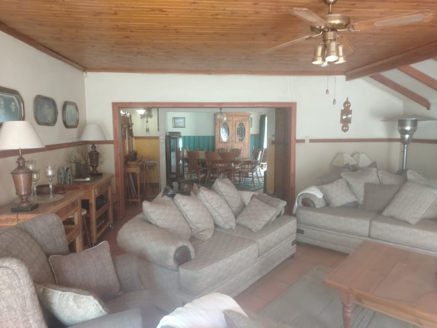 4 Bedroom Property for Sale in Vanderbijlpark SE 7 Gauteng