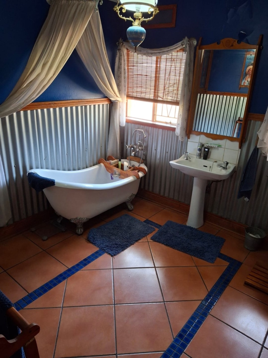 4 Bedroom Property for Sale in Vanderbijlpark SE 7 Gauteng