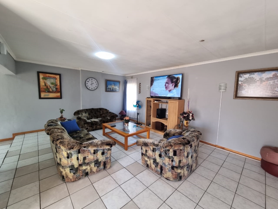 3 Bedroom Property for Sale in Vanderbijlpark SE 6 Gauteng