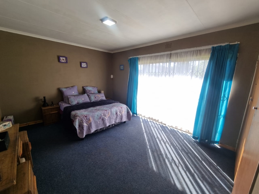 3 Bedroom Property for Sale in Vanderbijlpark SE 6 Gauteng