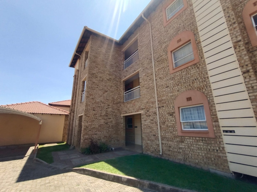 2 Bedroom Property for Sale in Vanderbijlpark SE 2 Gauteng