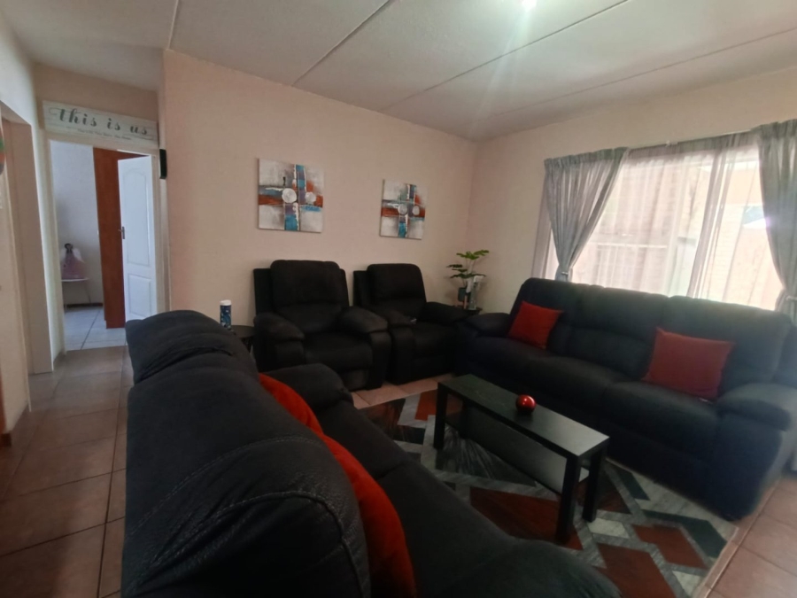 2 Bedroom Property for Sale in Vanderbijlpark SE 2 Gauteng