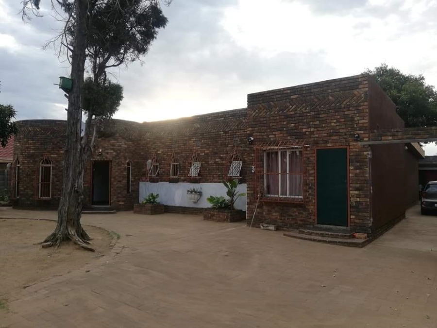 6 Bedroom Property for Sale in Vanderbijlpark SE 7 Gauteng