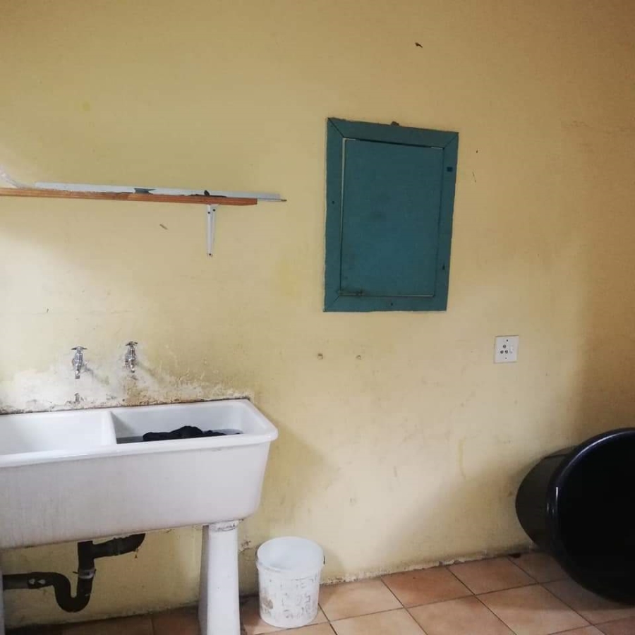 6 Bedroom Property for Sale in Vanderbijlpark SE 7 Gauteng
