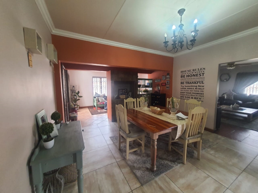 3 Bedroom Property for Sale in Vanderbijlpark SE 6 Gauteng