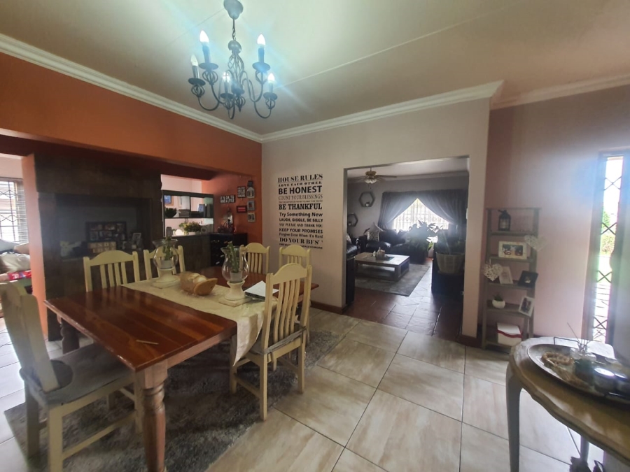 3 Bedroom Property for Sale in Vanderbijlpark SE 6 Gauteng