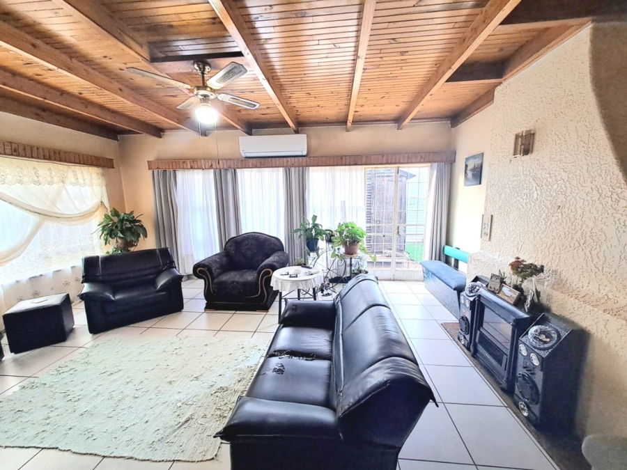3 Bedroom Property for Sale in Arcon Park Gauteng