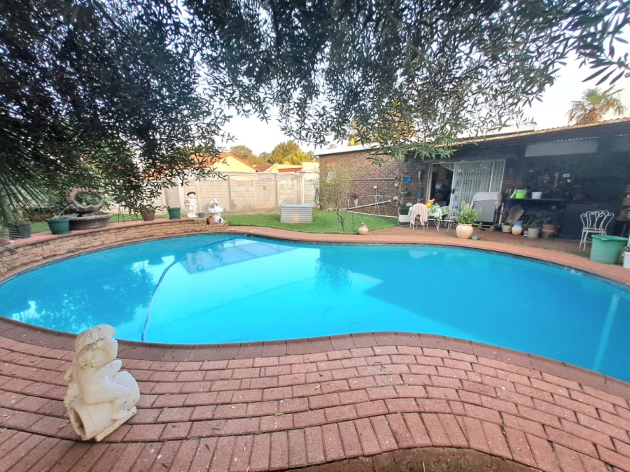 3 Bedroom Property for Sale in Arcon Park Gauteng