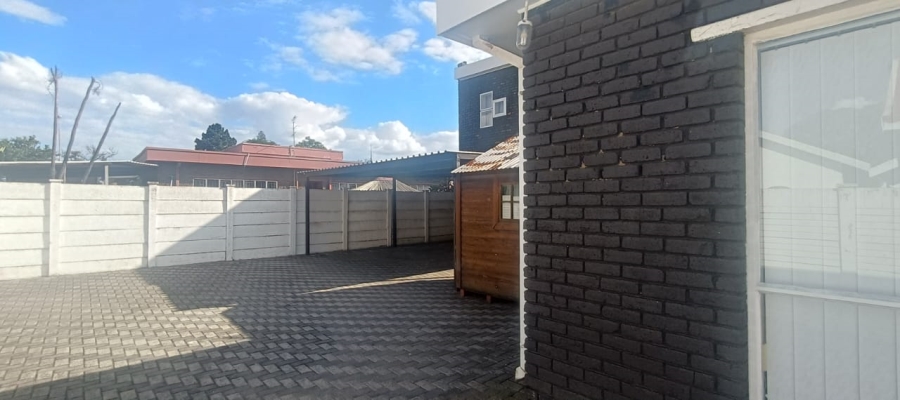 5 Bedroom Property for Sale in Vanderbijlpark SE 7 Gauteng