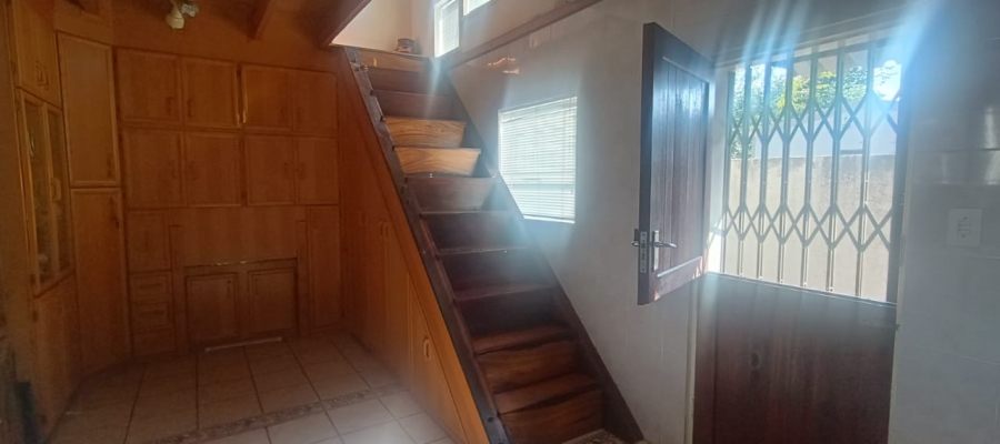 5 Bedroom Property for Sale in Vanderbijlpark SE 7 Gauteng