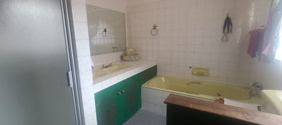 5 Bedroom Property for Sale in Vanderbijlpark SE 7 Gauteng