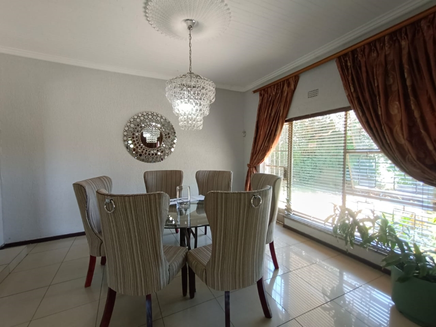4 Bedroom Property for Sale in Vanderbijlpark SE 7 Gauteng