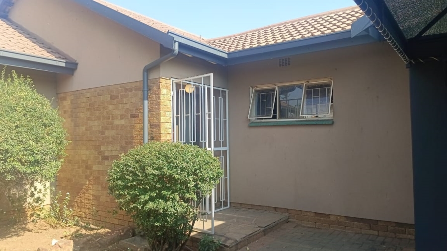 3 Bedroom Property for Sale in Vanderbijlpark SE 6 Gauteng