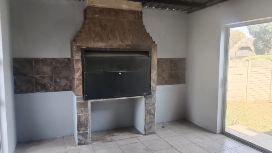 3 Bedroom Property for Sale in Vanderbijlpark SE 6 Gauteng