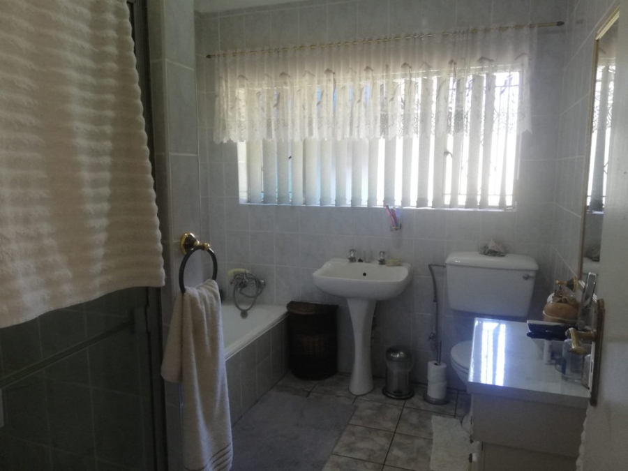 3 Bedroom Property for Sale in Arcon Park Gauteng