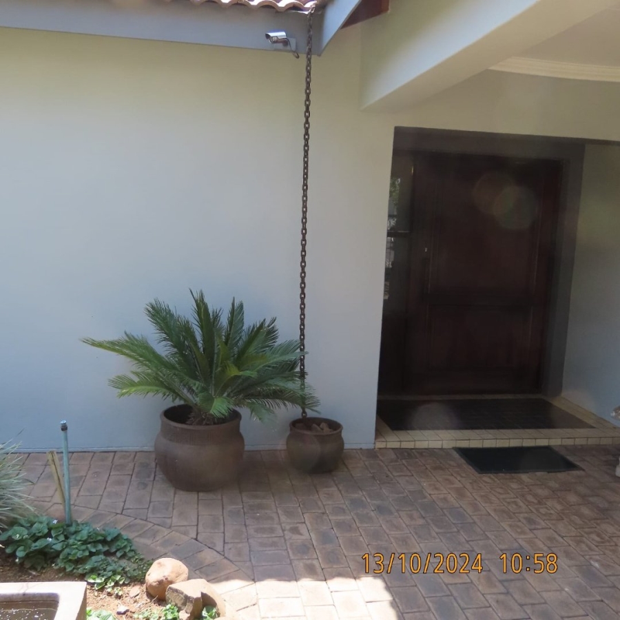 4 Bedroom Property for Sale in Vanderbijlpark SE 8 Gauteng