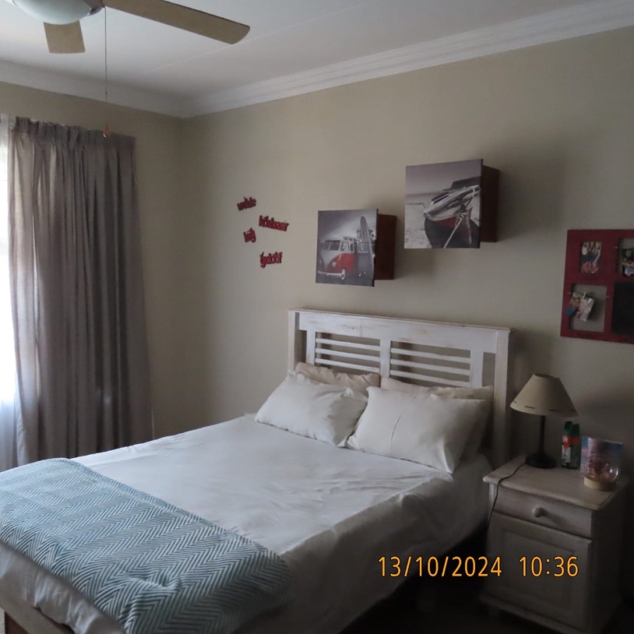 4 Bedroom Property for Sale in Vanderbijlpark SE 8 Gauteng