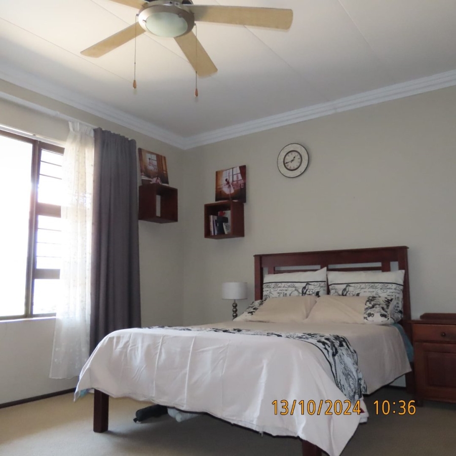 4 Bedroom Property for Sale in Vanderbijlpark SE 8 Gauteng