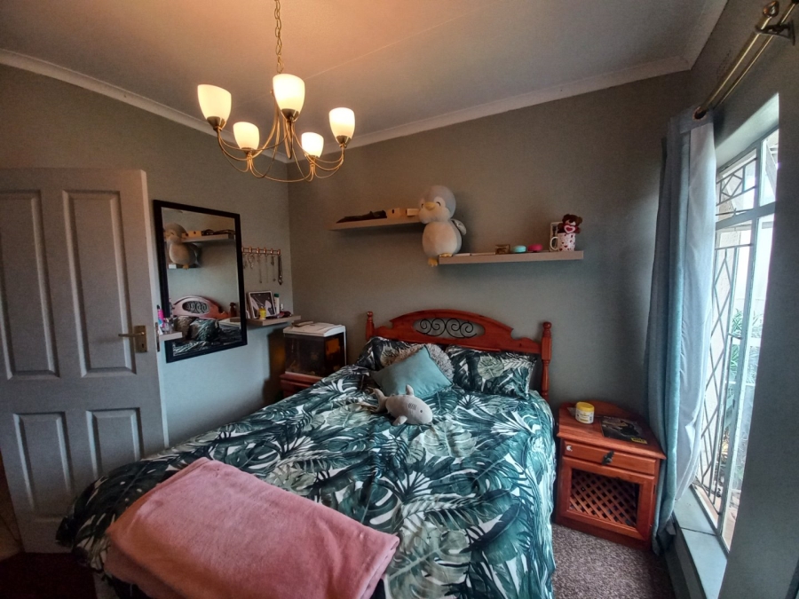 4 Bedroom Property for Sale in Vanderbijlpark SE 6 Gauteng