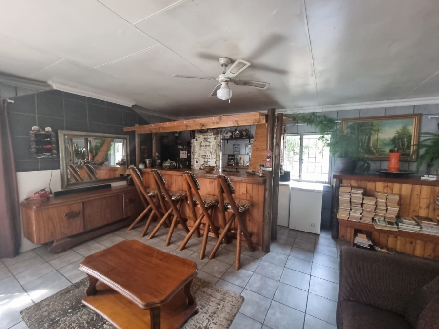 6 Bedroom Property for Sale in Arcon Park Gauteng