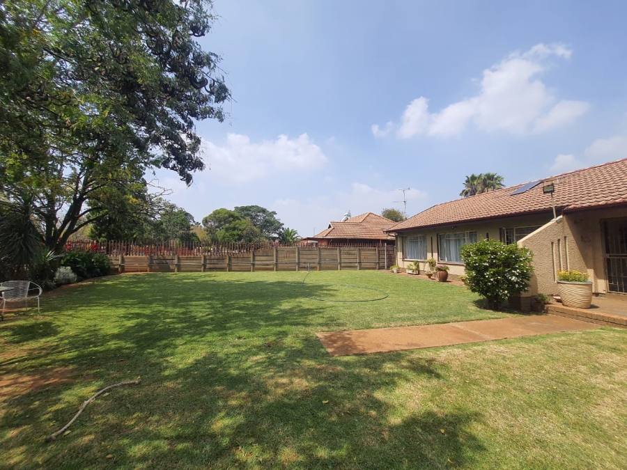 3 Bedroom Property for Sale in Vanderbijlpark SE 6 Gauteng