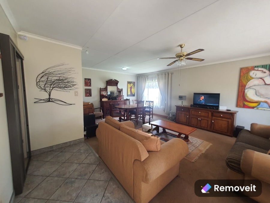3 Bedroom Property for Sale in Vanderbijlpark SE 6 Gauteng