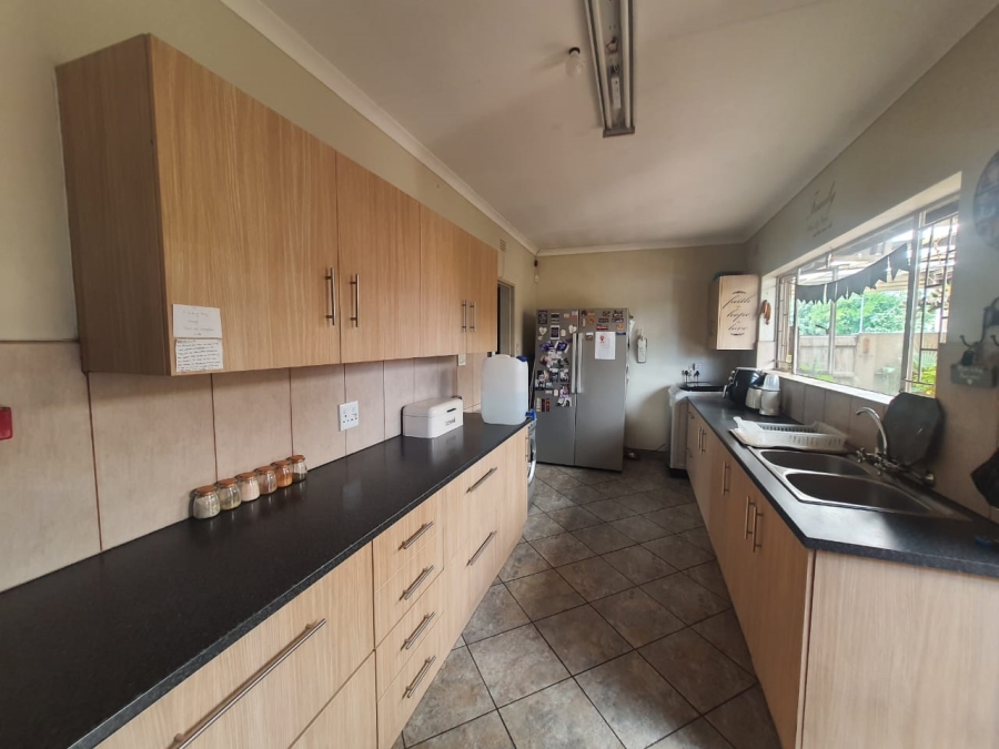 3 Bedroom Property for Sale in Vanderbijlpark SE 6 Gauteng