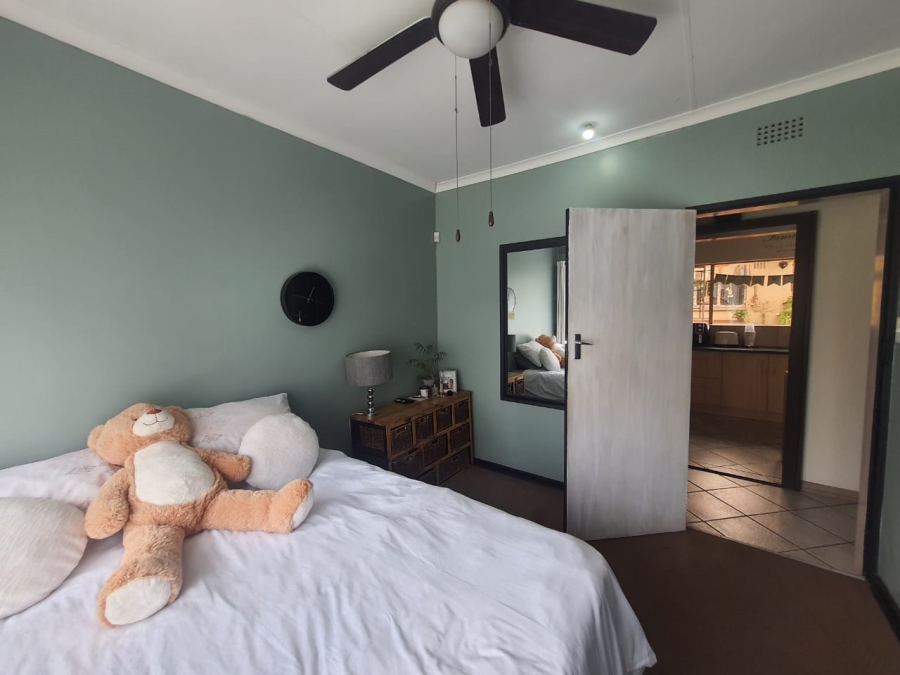 3 Bedroom Property for Sale in Vanderbijlpark SE 6 Gauteng