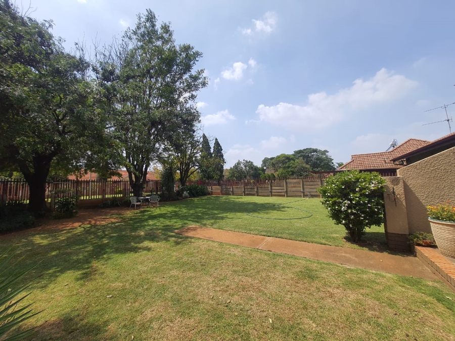 3 Bedroom Property for Sale in Vanderbijlpark SE 6 Gauteng