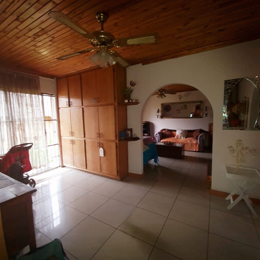 3 Bedroom Property for Sale in Vanderbijlpark SE 6 Gauteng