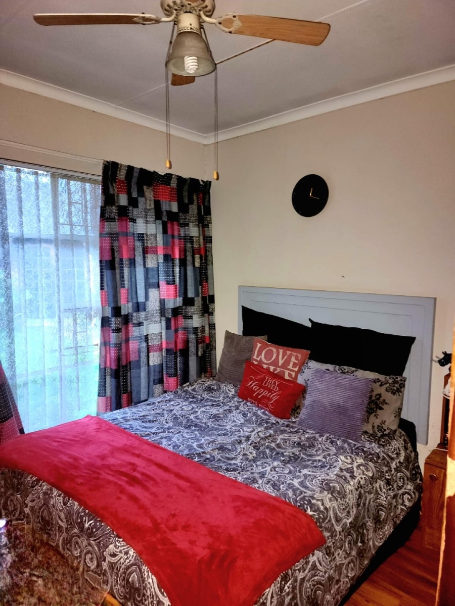 3 Bedroom Property for Sale in Vanderbijlpark SE 6 Gauteng
