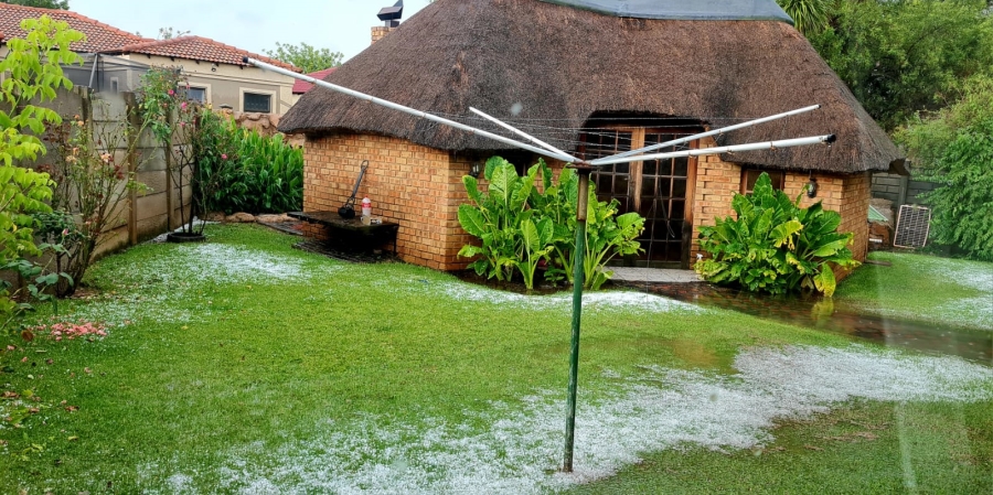 3 Bedroom Property for Sale in Vanderbijlpark SE 6 Gauteng