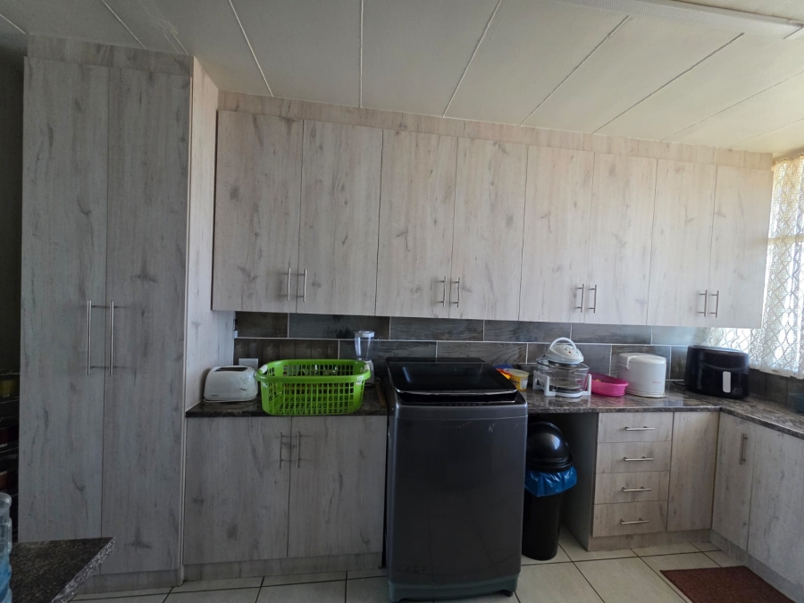 2 Bedroom Property for Sale in Arcon Park Gauteng