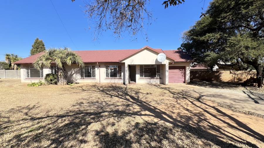 3 Bedroom Property for Sale in Greenhills Gauteng
