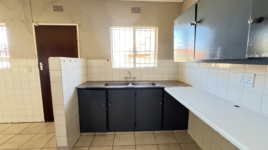 3 Bedroom Property for Sale in Greenhills Gauteng
