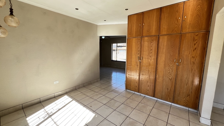 3 Bedroom Property for Sale in Greenhills Gauteng