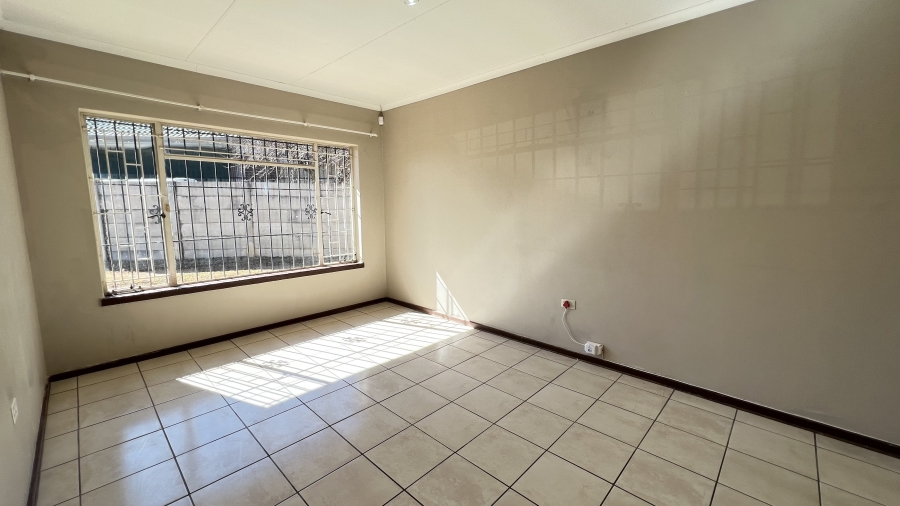 3 Bedroom Property for Sale in Greenhills Gauteng