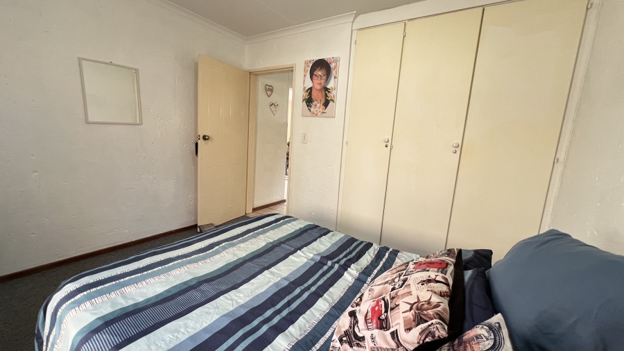 2 Bedroom Property for Sale in Rangeview Gauteng