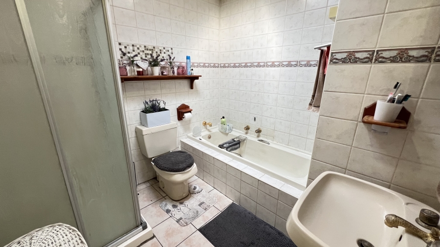 2 Bedroom Property for Sale in Rangeview Gauteng
