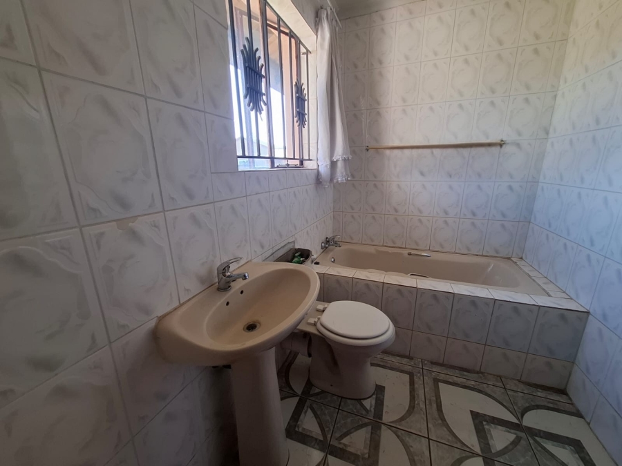 3 Bedroom Property for Sale in Meyerton Park Gauteng