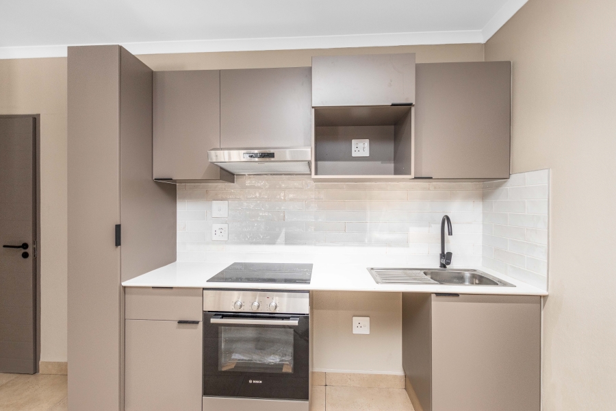1 Bedroom Property for Sale in Bedfordview Gauteng