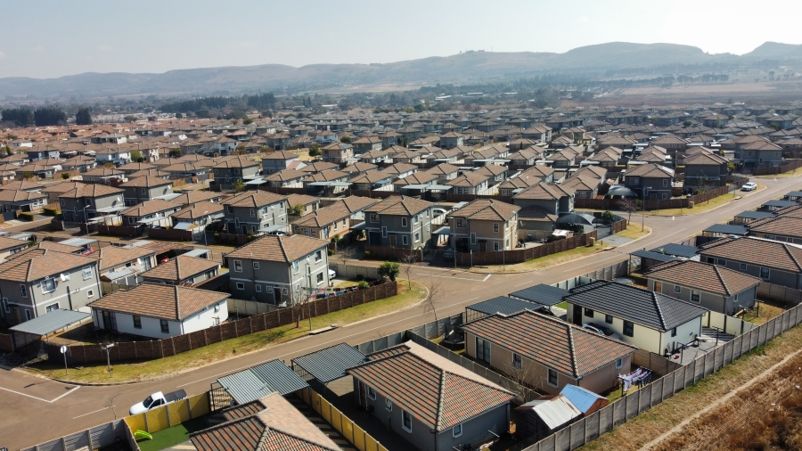 3 Bedroom Property for Sale in Andeon Gauteng
