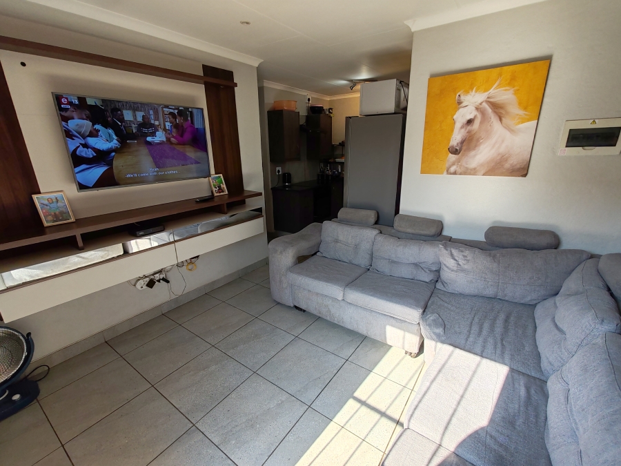3 Bedroom Property for Sale in Andeon Gauteng