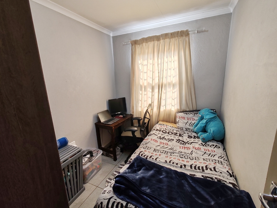 3 Bedroom Property for Sale in Andeon Gauteng