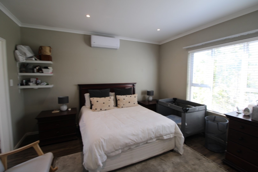 To Let 2 Bedroom Property for Rent in Bryanston Gauteng