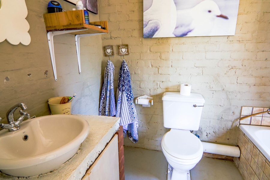 5 Bedroom Property for Sale in Raslouw Gauteng