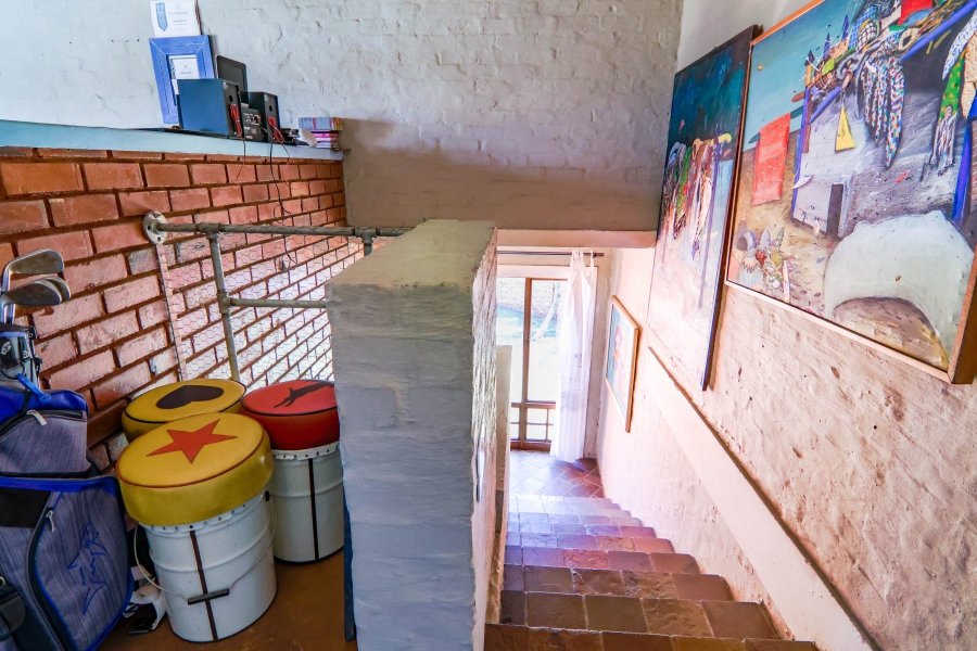 5 Bedroom Property for Sale in Raslouw Gauteng