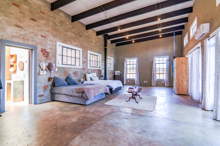 5 Bedroom Property for Sale in Raslouw Gauteng