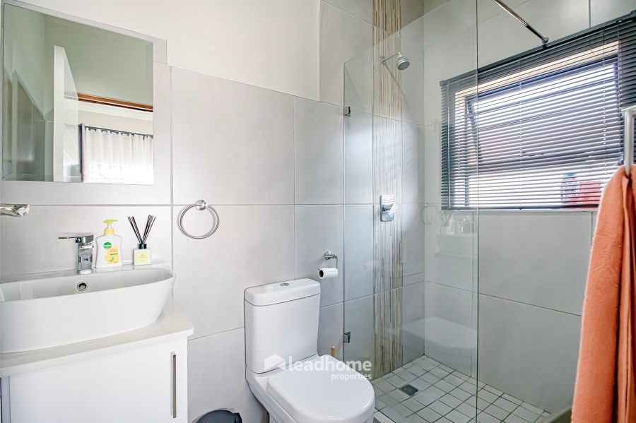 2 Bedroom Property for Sale in Annlin Gauteng