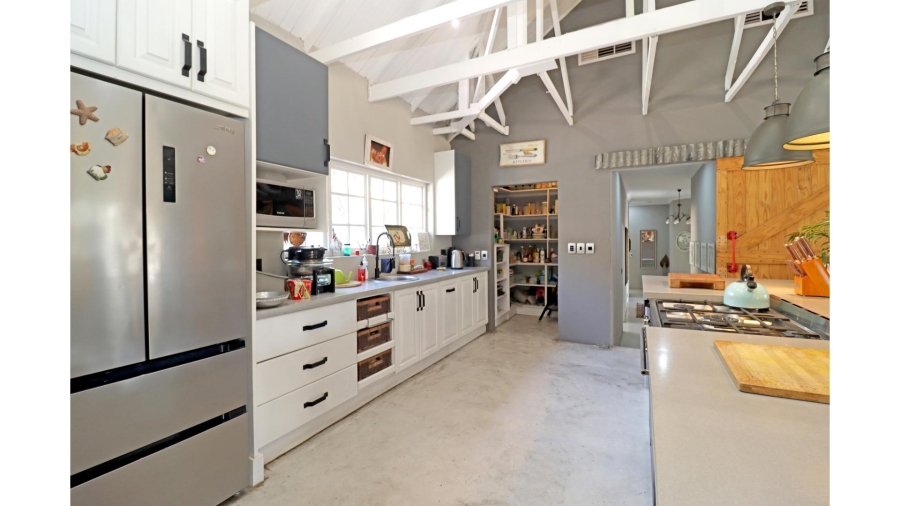 5 Bedroom Property for Sale in Glenferness Gauteng